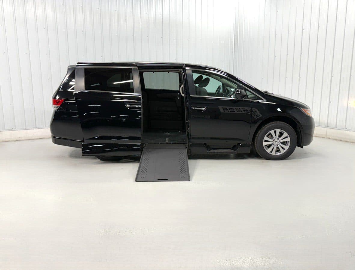 2015 Honda Odyssey EX-L wheelchair van, Crystal Black