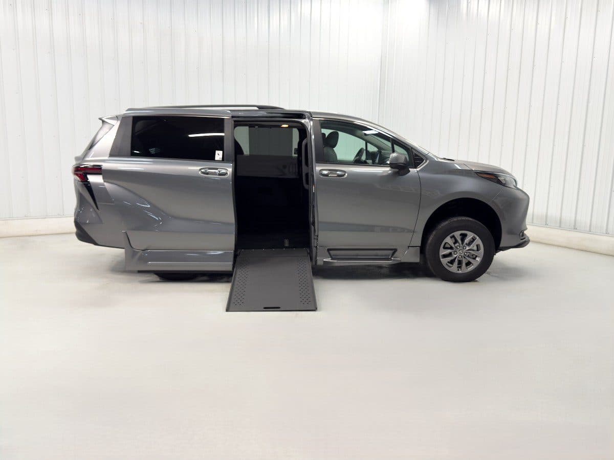 2026 Toyota Sienna Hybrid XLE wheelchair van, Heavy Metal