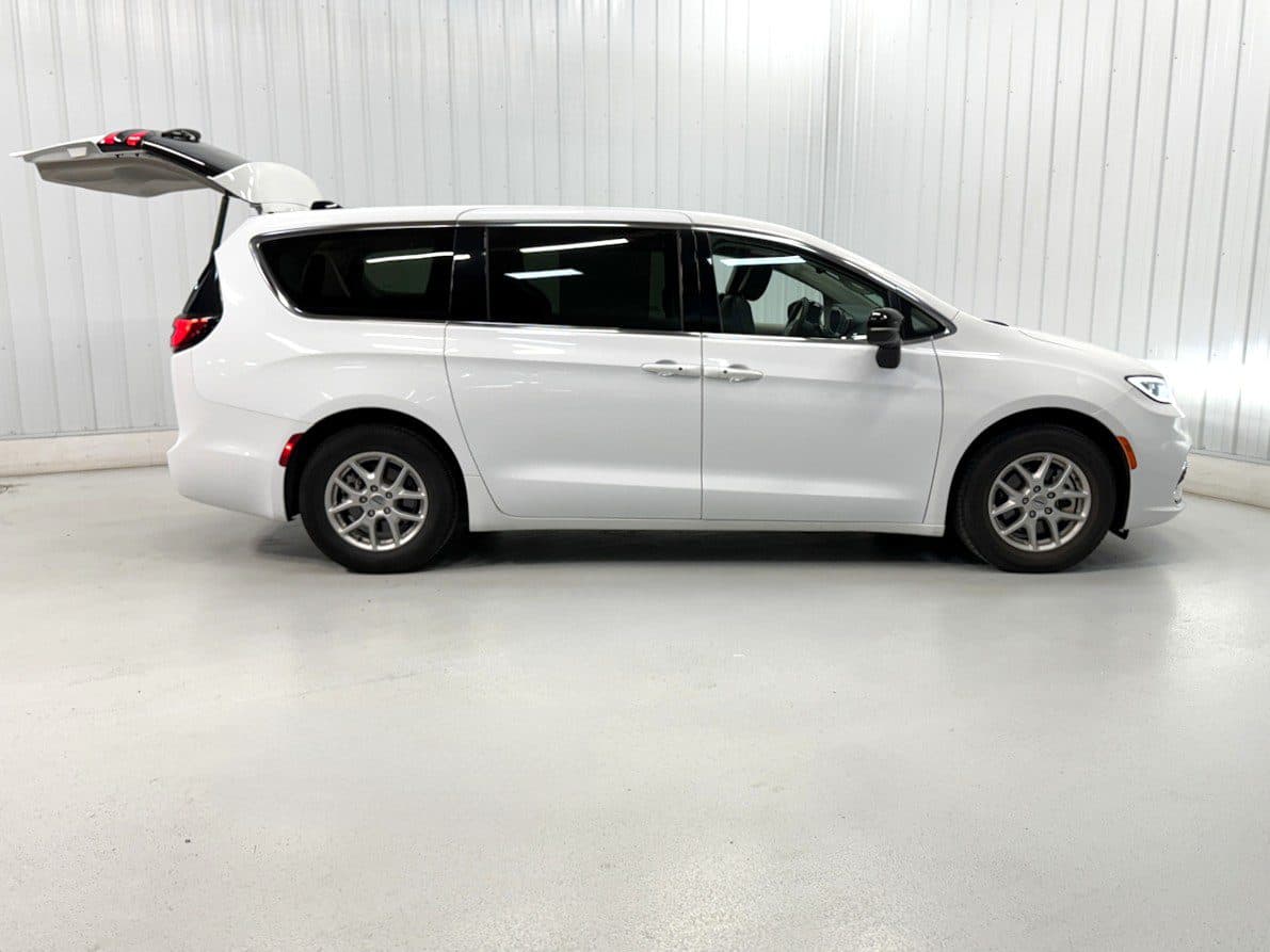2024 Chrysler Pacifica Touring L wheelchair van, Bright White